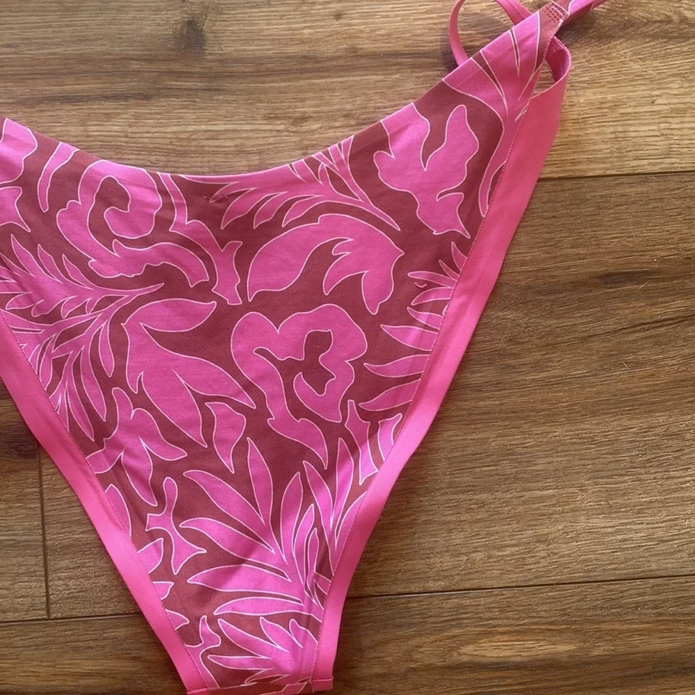 Fused Ventura Bikini Bottom in Tiki Tiki LSPACE
